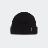 Gorro de lana negro con logo de la marca Stance en el lateral.