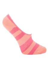 Medias invisibles de mujer confeccionadas en fibra de bambú, con diseño de rayas horizontales en tonos rosado y salmón, ideales para usar con zapatillas y mocasines.