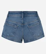 Short de jean azul con cierre frontal, trabillas en la cintura y detalle de cordones entrelazados en los laterales. Presenta un corte ajustado y acabado clásico.