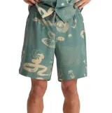 Short Roark Serrano color verde con estampado gráfico de inspiración botánica y abstracta en tonos claros, cintura elástica con cordón ajustable y bolsillos laterales.
