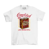 Remera blanca de algodón con estampa frontal gráfica que representa una lata clásica de Corned Beef Fray Bentos.