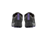 Championes de senderismo Merrell Crosslander 3, color negro con detalles en gris y violeta. Capellada de gamuza y malla transpirable, puntera sintética protectora, entresuela de espuma EVA y suela de goma adherente.