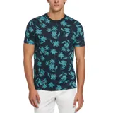 Remera de hombre con estampado floral completo en tonos azul y celeste.