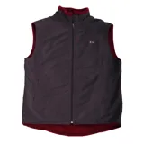 Chaleco negro de microfibra impermeable con interior de polar y cierre frontal.