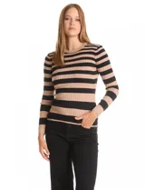 Buzo de tejido acanalado con diseño de rayas horizontales en color negro y beige, cuello redondo y manga larga.