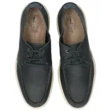 Zapato casual de cuero azul navy de la marca Rockford, modelo Adam. Cuenta con suela de goma blanca, cordones y detalles de costuras visibles.