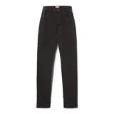 Pantalón Timberland de denim negro, corte recto, con bolsillos delanteros y traseros.