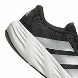 Championes de running Adidas Galaxy 8 W para mujer, de color negro con las clásicas tres tiras en tono plateado y una suela de plataforma blanca con amortiguación texturizada.