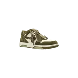 Championes de diseño urbano Off-White modelo Out Of Office, en color verde militar y blanco, confeccionados en cuero con inserciones de gamuza, suela de goma con detalles translúcidos y el característico emblema de flecha lateral.