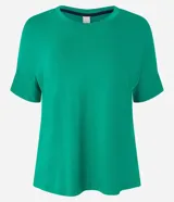 Blusa básica de viscosa color azul marino, con cuello redondo y mangas cortas de diseño cuadrado sin sisas.