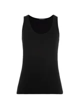 Musculosa negra de tejido de punto acanalado, corte ajustado, tirantes medianos y escote en U.