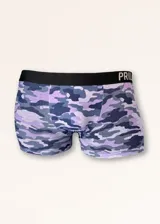 Pack de dos boxers de corte medio con diseños estampados de camuflaje en tonos grises y lilas. Elástico visible en la cintura con logo.