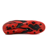 Championes de fútbol Diadora Tifosi, color rojo con detalles en negro, con tapones.