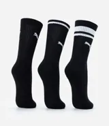 Kit de tres pares de medias deportivas Puma de caña larga, color blanco con detalles en negro. Incluye logo de la marca y diseño con rayas en la parte superior.