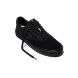 Championes urbanos Cariuma modelo Naioca Pro, color negro, de caña baja, con logo en el lateral y suela vulcanizada.