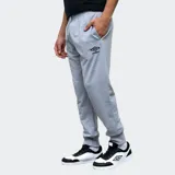 Pantalón de jogging gris con cintura elástica ajustable mediante cordón, puños en los tobillos y logo de la marca bordado en la pierna izquierda.
