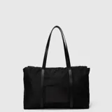 Cartera tipo tote de nailon negro con detalles en cuero sintético, asas largas para el hombro y bolsillo frontal con solapa.