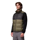 Chaleco acolchado Columbia, modelo Pike Lake II, con diseño bicolor en negro y verde militar. Cuenta con cierre frontal completo, cuello alto, bolsillos laterales con cremallera y tecnología Omni-Heat™ en el interior para retención de calor.