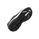 Championes de running Joma modelo Victory Lady, color negro con entresuela blanca y detalles plateados. Confeccionados con tejido mesh transpirable y suela de caucho de alta resistencia.