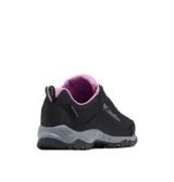 Championes de trekking Columbia Firecamp III, color negro con detalles en violeta. Diseño resistente al agua con suela de alta tracción y entresuela acolchada.