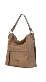 Cartera de hombro tipo hobo en color negro, confeccionada en material símil cuero con textura granulada. Presenta un diseño funcional con cierre principal, bolsillo frontal con cierre y detalles de tachas metálicas, además de una correa de hombro fija y una correa larga ajustable y extraíble.