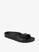 Sandalias Birkenstock modelo Madrid EVA, color negro. Fabricadas en goma EVA, con plantilla anatómica y hebilla ajustable. Diseño minimalista y resistente al agua.