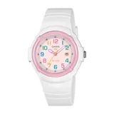 Reloj analógico Casio con caja de resina blanca, bisel rosado y esfera de color claro con números multicolores. Cuenta con malla de resina blanca y resistencia al agua de 100 metros.