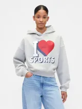 Canguro azul marino con capucha, de corte holgado y diseño deportivo. Presenta el texto 'GAME DAY' estampado en la espalda con efecto desgastado en color blanco y bordes rojos.