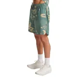 Short de baño verde de Roark modelo Serrano, con estampado gráfico en tonos claros, cintura elástica con cordón de ajuste y bolsillos laterales.