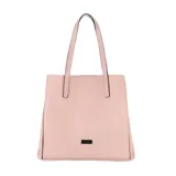 Bolso tipo tote de diseño minimalista en color rosado, confeccionado en material símil cuero. Cuenta con doble asa de hombro, cierre magnético y placa metálica con logo de la marca en la parte frontal.