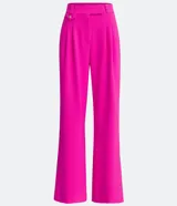 Pantalón wide leg fucsia de poliéster con trabillas, botón y cintura alta.
