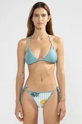 Top de bikini triangular reversible con estampado floral de rayas y flores, con tiras para atar al cuello y en la espalda.