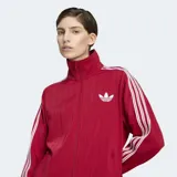 Campera deportiva Adidas Pinstripe Firebird de color rojo con detalles de rayas verticales sutiles y las clásicas tres tiras blancas en las mangas. Cuenta con cuello alto, cierre frontal completo y bolsillos laterales.