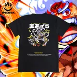 Remera negra con estampado de Monkey D. Luffy en su forma Gear 5, con texto en japonés y la frase "Sun God Nika".