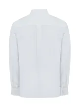 Camisa de manga larga RKF modelo Easysolid, color blanco, de corte regular y confeccionada en popelina de algodón con tratamiento de fácil planchado. Presenta cuello camisero clásico, cierre frontal con botones y un bolsillo en el pecho con el logo bordado.