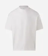 Remera boxy de algodón color negro, con cuello mock neck y mangas cortas, marca Blue Steel.
