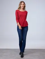 Remera negra de algodón, marca Ruby Rd, con mangas 3/4 y escote redondo.