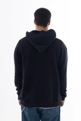 Buzo hoodie negro con logo VERNAL iridiscente en el pecho y capucha doble.