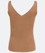 Musculosa negra de tejido de punto acanalado, con escote en V profundo y tirantes anchos.