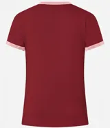 Blusa baby tee marrón de manga corta y corte ajustado, con cuello redondo y ribetes en las mangas de color blanco marfil.