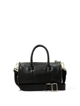 Mini bolso de viaje negro de cuero sintético ultrasuave, con formato cilíndrico, asas superiores y correa bandolera ajustable y desmontable con herrajes dorados.