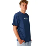 Remera Rip Curl Sseries Vc Digicon de manga corta y color azul, con diseño de estampa pequeña al frente.
