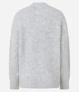 Cárdigan masculino de tejido de punto con diseño de rayas verticales, escote en V, cierre frontal con botones y dos bolsillos delanteros. Presenta un corte boxy holgado y mangas largas.