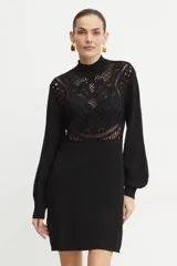Vestido corto negro de hilo mezcla de lana con aplicación de crochet en la parte delantera, cuello alto, mangas largas sueltas con efecto globo en los puños, cierre trasero con botones forrados y placa con el logo Oval T en la espalda.
