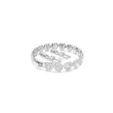 Pulsera plateada con corazones de cristal blanco con baño de rodio.