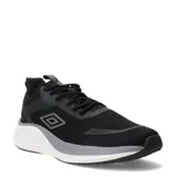 Championes deportivos Umbro modelo Vanta, color negro con detalles en gris y suela blanca. Confeccionados en malla transpirable y materiales sintéticos, ideales para entrenamiento y uso diario.