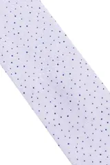 Corbatín lila con micro puntos azules, de 5 cm de ancho, incluye un pañuelo a juego de 27x27 cm.