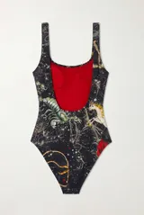 Malla enteriza de color negro con estampado de constelaciones y figuras mitológicas, cuello redondo y tirantes anchos.