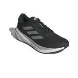 Zapatillas de running Adidas Supernova Stride, color negro con detalles plateados. Cuentan con mediasuela Dreamstrike+ para absorción de impactos, empeine de malla transpirable y suela Adiwear de gran tracción.