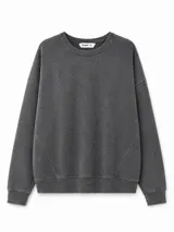 Buzo gris oscuro de efecto lavado con cuello redondo, mangas largas y puños y dobladillo acanalados.